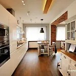 Bialy Dom - 2 Bedrooms * Katovice