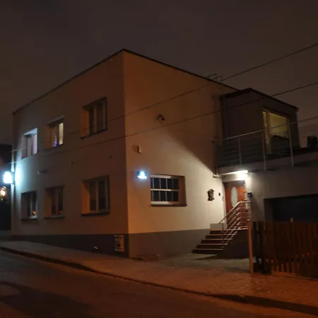 Apartment Bialy Dom - 2 Bedrooms Katowice