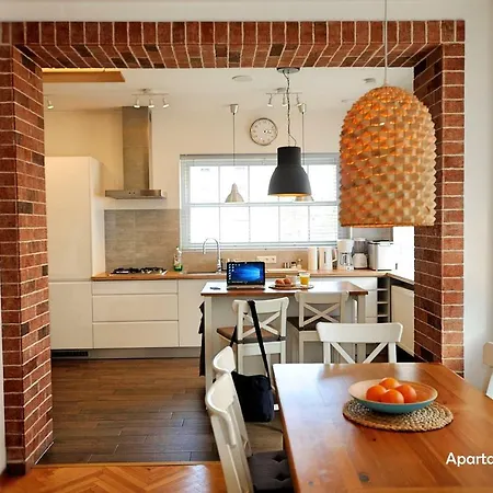 Bialy Dom - 2 Bedrooms *