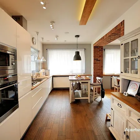 Bialy Dom - 2 Bedrooms * Katowice
