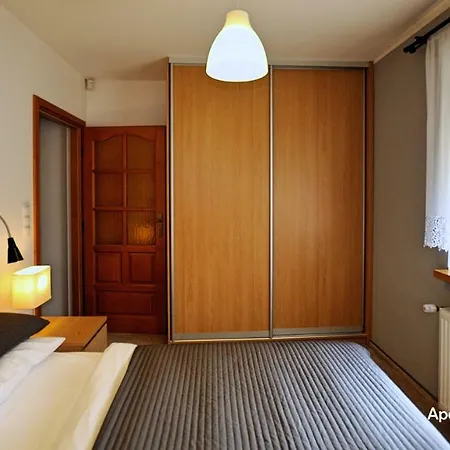 Apartament Biały Dom - 2 Bedrooms Katowice