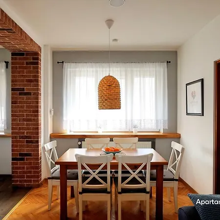 Biały Dom - 2 Bedrooms Apartament