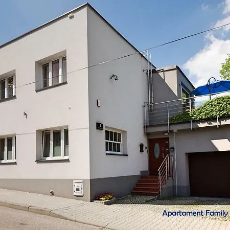 Bialy Dom - 2 Bedrooms Apartmán Katovice