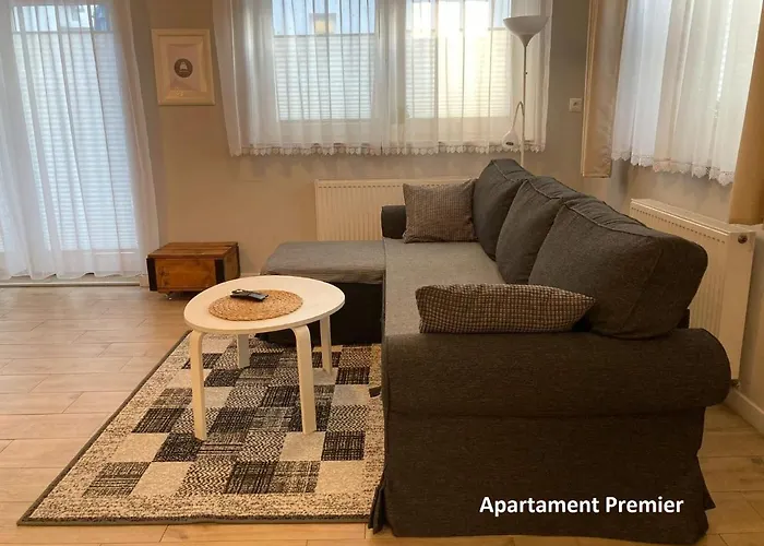 Bialy Dom - 2 Bedrooms * קטוביץ