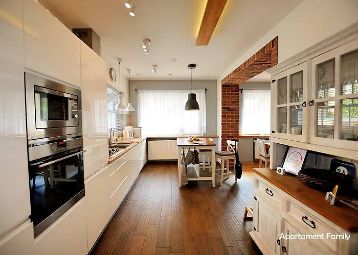 Bialy Dom - 2 Bedrooms * קטוביץ