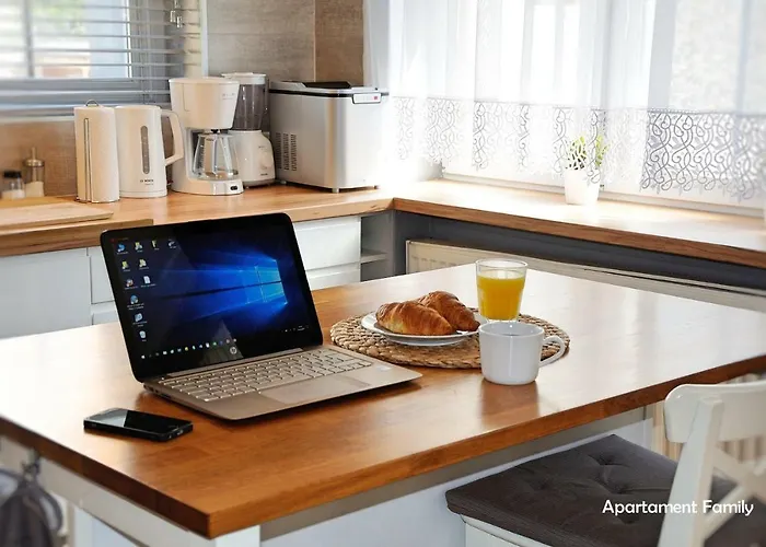 דירה Bialy Dom - 2 Bedrooms קטוביץ