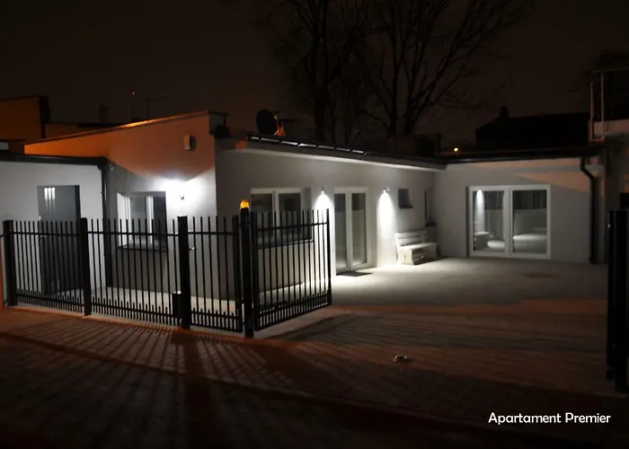 Bialy Dom - 2 Bedrooms * קטוביץ