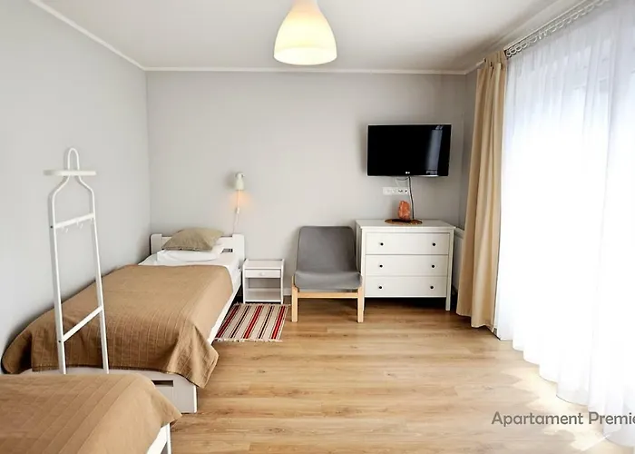 Bialy Dom - 2 Bedrooms דירה קטוביץ