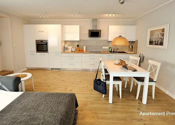 Bialy Dom - 2 Bedrooms קטוביץ