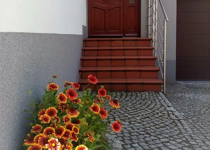 דירה Bialy Dom - 2 Bedrooms קטוביץ